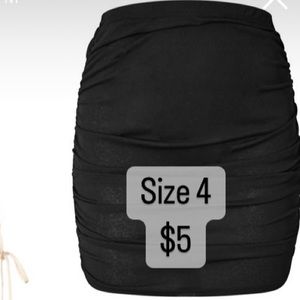 Black sheet ruched mini skirt